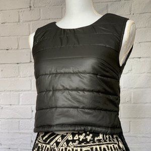 Maple and Cliff NWT black puffer Shirt / Vest